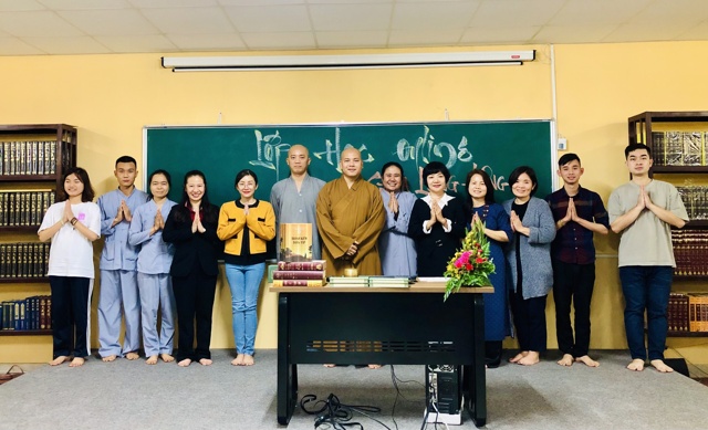 Lớp Phật học cơ bản Online giữa Thủ đô Hà Nội