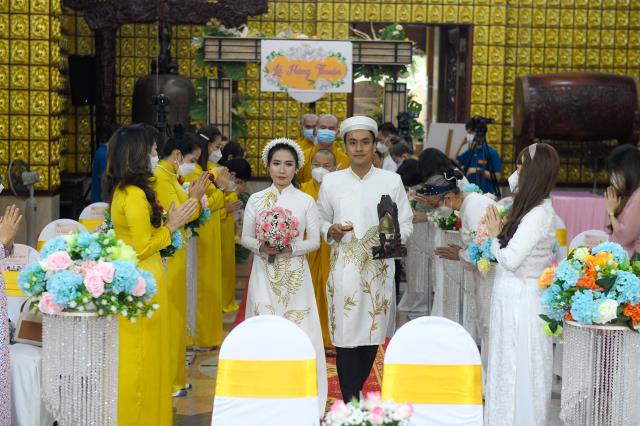 Lễ hằng thuận của chú rể Thành Nhân (PD. Chiếu Tài) và cô dâu Huyền Trang (PD. Giác Minh Nhã)