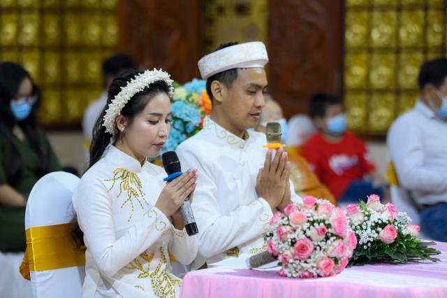 Lễ hằng thuận của chú rể Thành Nhân (PD. Chiếu Tài) và cô dâu Huyền Trang (PD. Giác Minh Nhã)