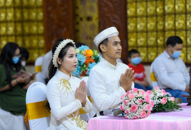Lễ hằng thuận của chú rể Thành Nhân (PD. Chiếu Tài) và cô dâu Huyền Trang (PD. Giác Minh Nhã)