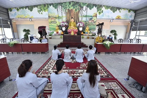 Vì Ngày Mai Đạo Pháp Rạng Soi: Chùa Giác Ngộ - Quỹ ĐPNN Cúng Dường Quỹ Đời Sống Tăng Ni 1,2 Tỷ Đồng