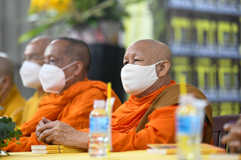Lễ khánh thành tòa Tăng xá chùa Quan Âm Đông Hải, nơi làm khu cách ly điều trị Covid-19 của thị xã Vĩnh Châu, tỉnh Sóc Trăng