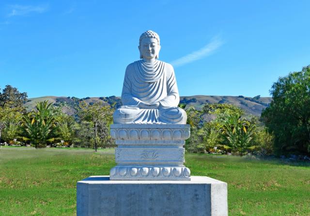 Tu Viện Thôn Yên, Gilroy (Hoa Kỳ): Tổ Chức Lễ Cầu Bình Yên Và Tiệc Chay Mừng Tu Viện 10 Năm Thành Lập