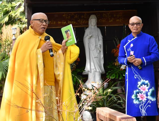 Tu Viện Thôn Yên, Gilroy (Hoa Kỳ): Tổ Chức Lễ Cầu Bình Yên Và Tiệc Chay Mừng Tu Viện 10 Năm Thành Lập