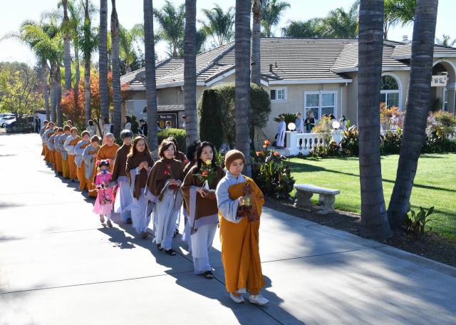 Thiền Viện Vô Ưu, California (Hoa Kỳ): Kỷ Niệm Sinh Nhật Lần Thứ 19