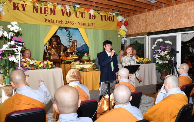 Thiền Viện Vô Ưu, California (Hoa Kỳ): Kỷ Niệm Sinh Nhật Lần Thứ 19