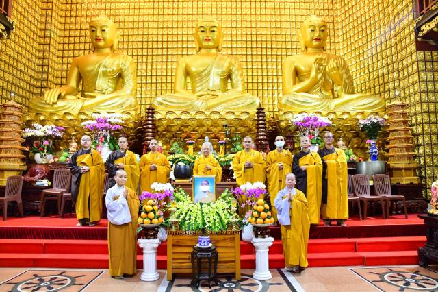 Lễ tưởng niệm thân mẫu của TT. Thích Nhật Từ