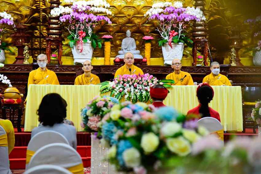 &quot;Hôn lễ dưới đài sen&quot; của chú rể Minh Trang và cô dâu Mai Ca