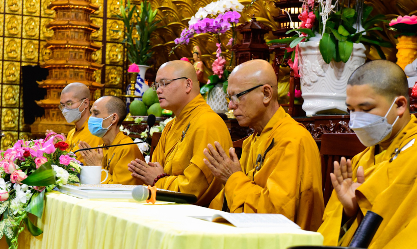 &quot;Hôn lễ dưới đài sen&quot; của chú rể Minh Trang và cô dâu Mai Ca