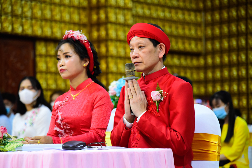 &quot;Hôn lễ dưới đài sen&quot; của chú rể Minh Trang và cô dâu Mai Ca