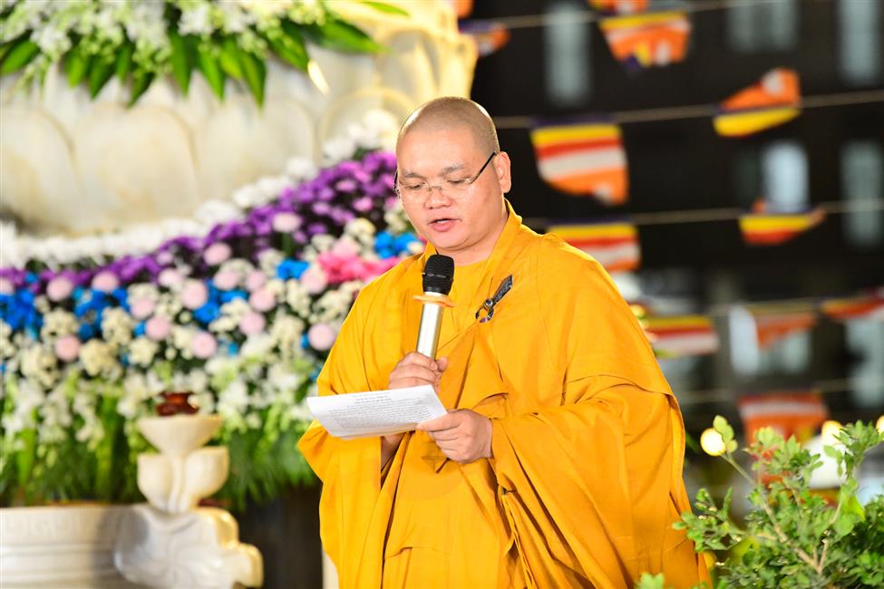 Đêm hoa đăng lễ hội Quan Âm Đông Hải: Đề cao lòng từ bi