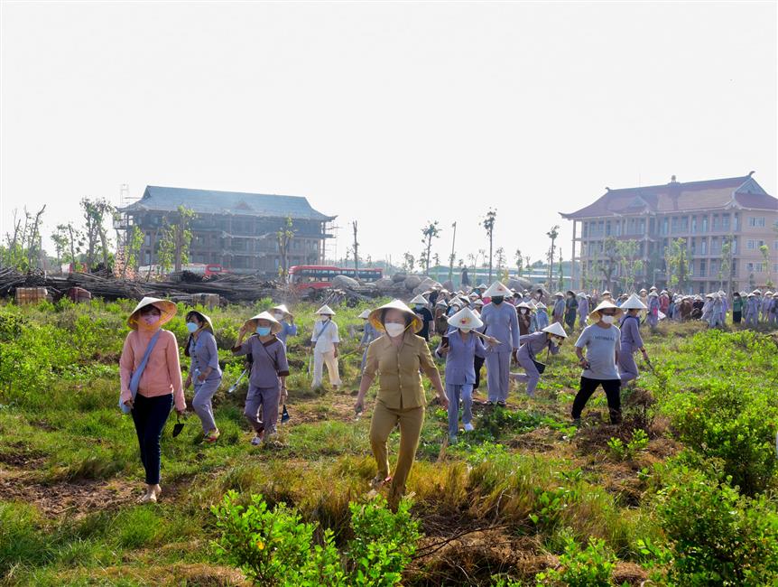 Gieo duyên qua hoạt động chấp tác