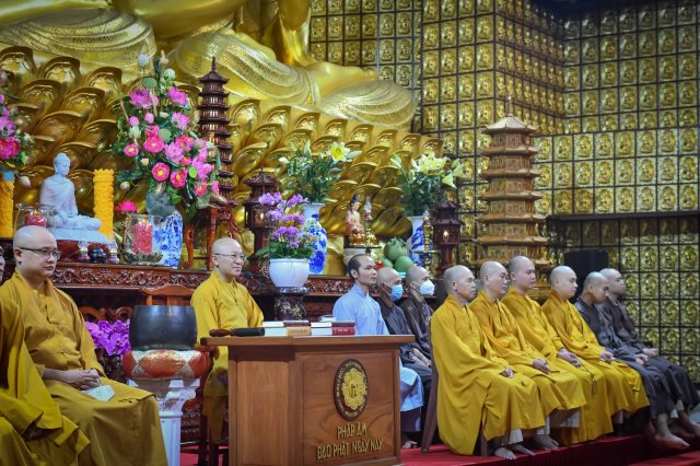 Tổng Kết Chương Trình Cúng Dường Trai Phạn Và Hộ Trì Cho Khóa Tu (GN8)