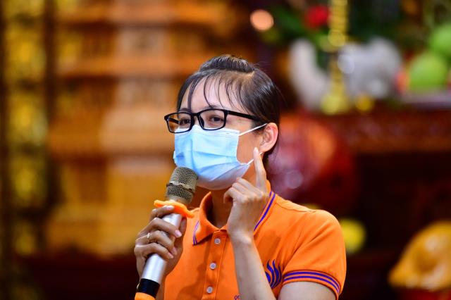 “Búp sen” trở lại chùa sinh hoạt