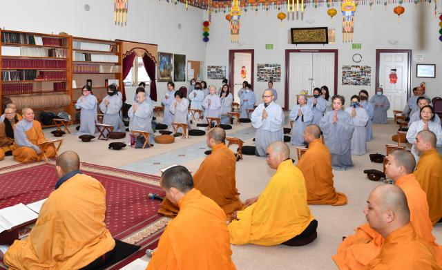 Trang Nghiêm Khóa Xuất Gia Gieo Duyên 2022 Tại Chùa Phổ Từ, Hayward, California, Hoa Kỳ
