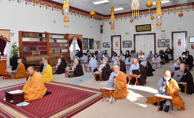 Trang Nghiêm Khóa Xuất Gia Gieo Duyên 2022 Tại Chùa Phổ Từ, Hayward, California, Hoa Kỳ
