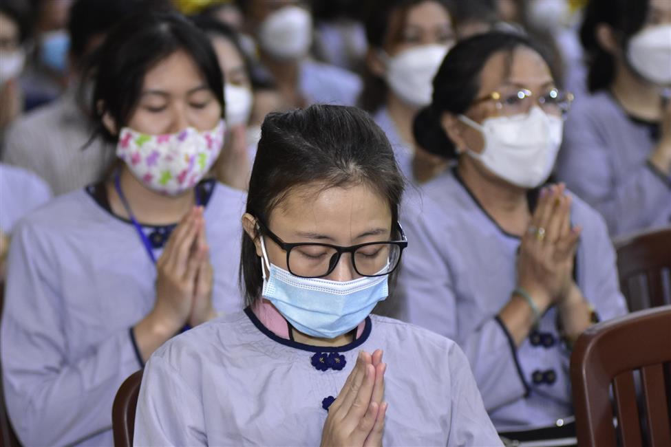 Chùa Giác Ngộ: Gần 650 người tham dự lễ làm con Phật (đợt tháng 4/2022)