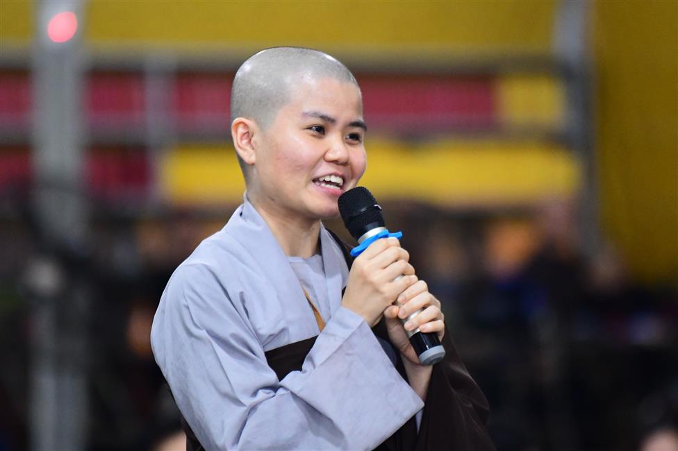 Đêm thiền trà: Ngồi cùng nhau lắng nghe những tâm tình