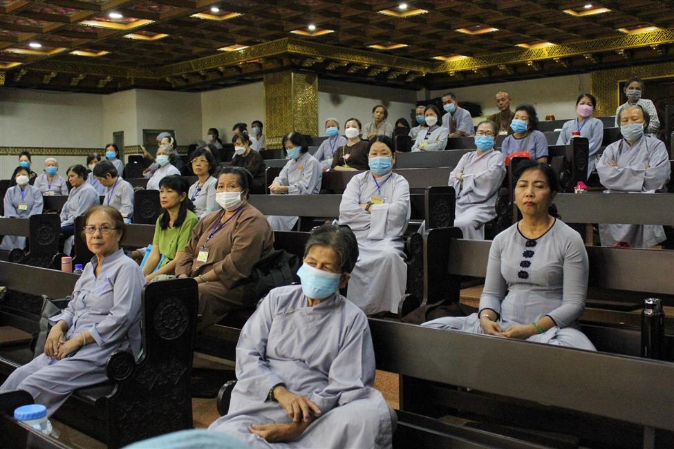 Tìm kiếm bình an đâu có xa vời