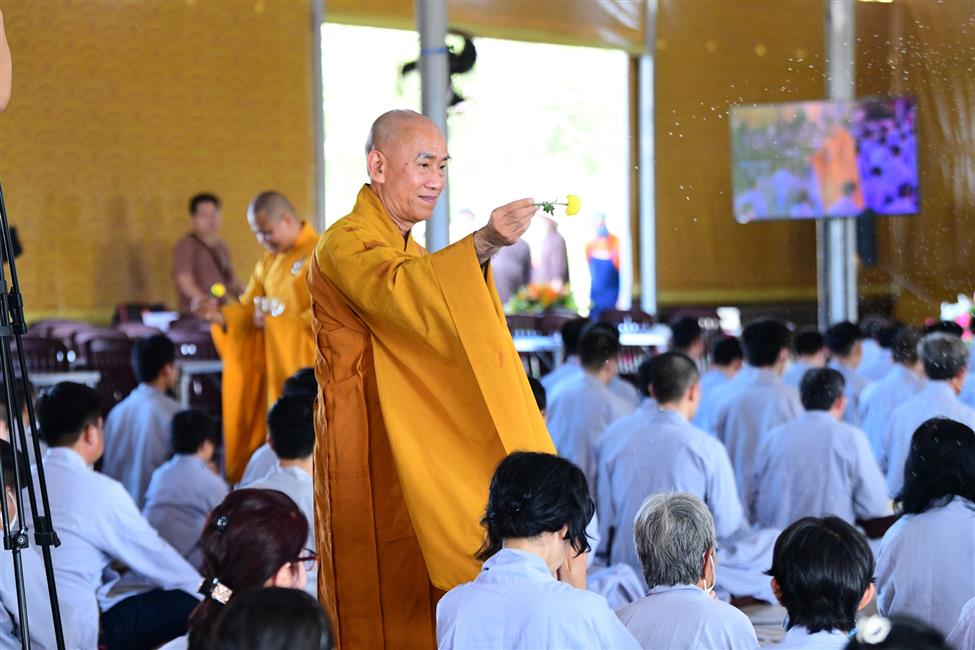 Sóc Trăng: Chùa Quan Âm Đông Hải lần đầu tiên tổ chức khóa tu Xuất Gia Gieo Duyên