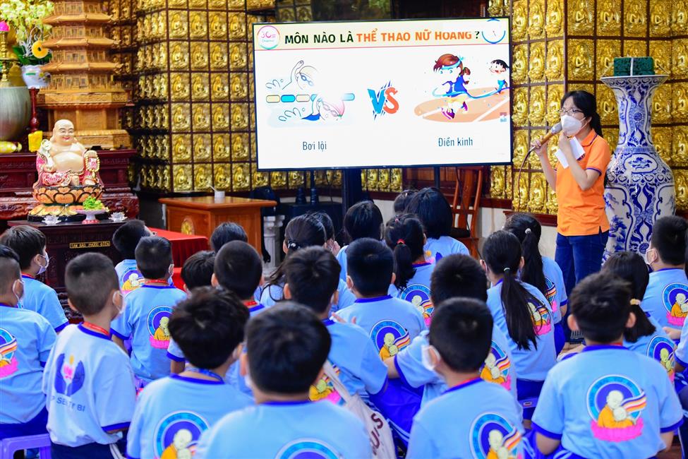 Tự do vui học, tự nhiên phát triển: Chùa Giác Ngộ - Điểm hẹn tu học dành cho hàng trăm em nhỏ