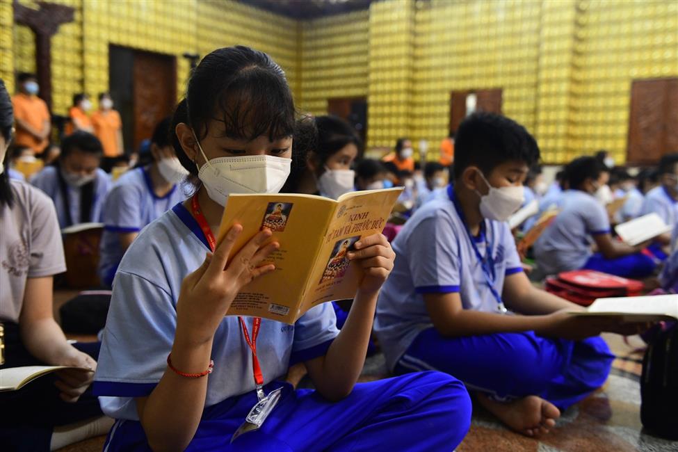 Chùm ảnh: Gần 400 thiếu nhi tham dự khóa tu tại chùa Giác Ngộ