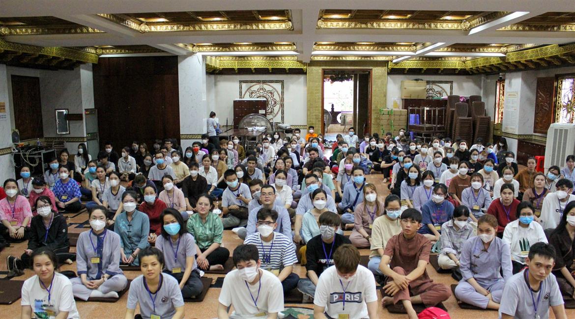 Ét ô ét: Hàng trăm Gen Z &quot;bật chế độ&quot; về chùa Giác Ngộ sinh hoạt