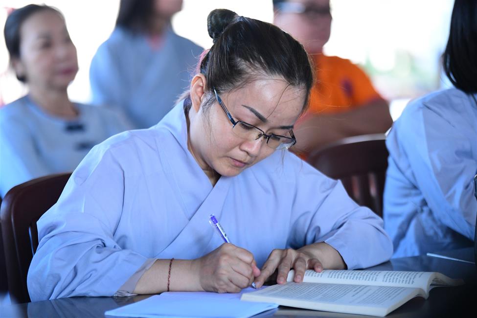 Chùa Quan Âm Đông Hải: Xây dựng nền tảng để trở thành người tu Phật chân chính