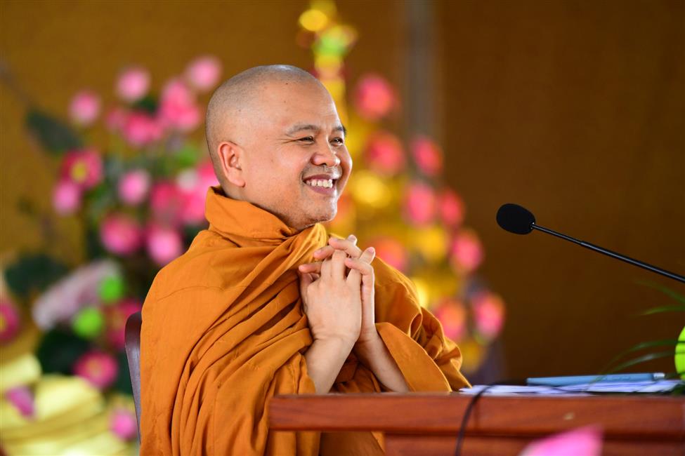 Chùa Quan Âm Đông Hải: Sư Giác Hoàng chia sẻ đề tài &quot;Hành Bồ-tát đạo&quot;