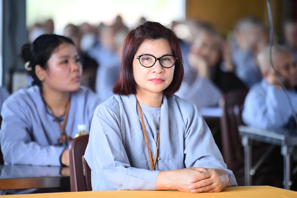 Quan niệm đời thường đối với xuất gia gieo duyên