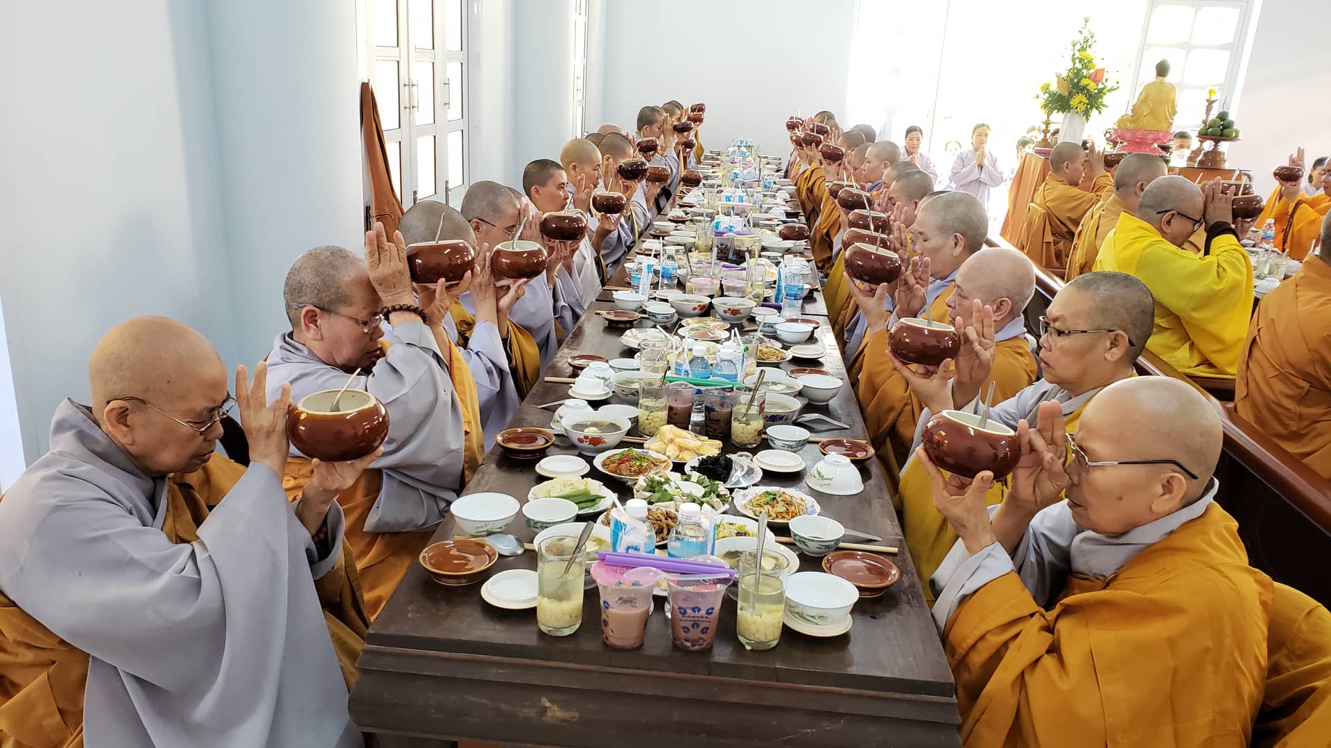 Phật giáo thị xã Ninh Hòa tưởng niệm Bồ-tát Thích Quảng Đức.