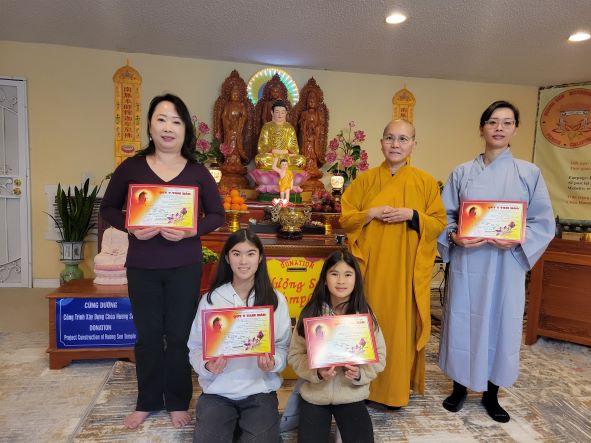 Trúng giải 1 thi viết văn xong: thăm Chùa Hương Sen, quy y
