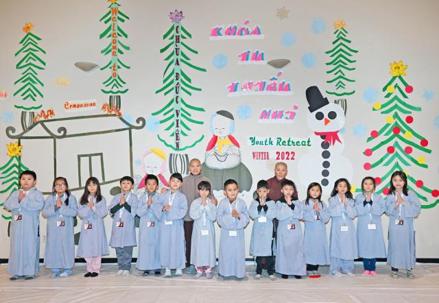 Khóa Tu Thiếu Nhi Mùa Đông 2022 Tại Chùa Đức Viên, San Jose, Hoa Kỳ