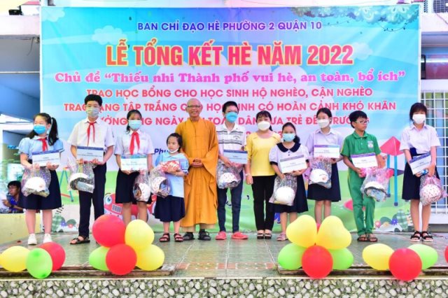 Trao Tặng Học Bổng Đến Trẻ Em Mồ Côi Vì Dịch Bệnh Covid-19 (C278)