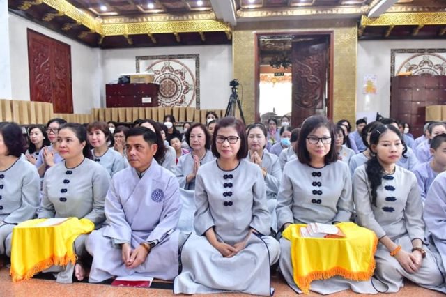 Cúng Dường Trường Hạ Các Tỉnh Miền Đông Nam Bộ (C286)