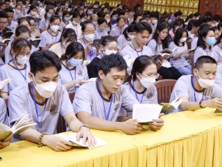 Hỗ Trợ Áo Thun Cho Các Khóa Tu Của Chùa Giác Ngộ (C241)