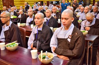 Cúng Dường Trai Phạn Và Hộ Trì Cho Khóa Tu Chùa Giác Ngộ Kỳ 10 (Gn10)