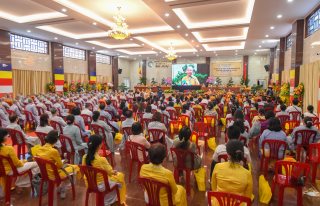 Cúng Dường Lễ Ra Mắt Ban Phật Giáo Quốc Tế Giáo Hội Phật Giáo Việt Nam Tp. Hồ Chí Minh (C293)