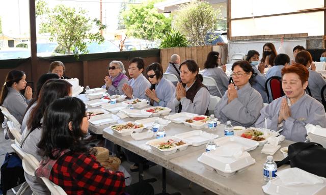 Tịnh Nghiệp Đạo Tràng An Cư Kiết Hạ Chư Tăng, Ni Miền Bắc California, Hoa Kỳ.