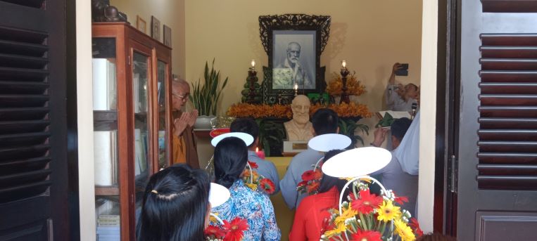 Chùa Linh Sơn Pháp Ấn tưởng niệm 160 năm ngày sinh của bác sĩ Alexandre Yersin