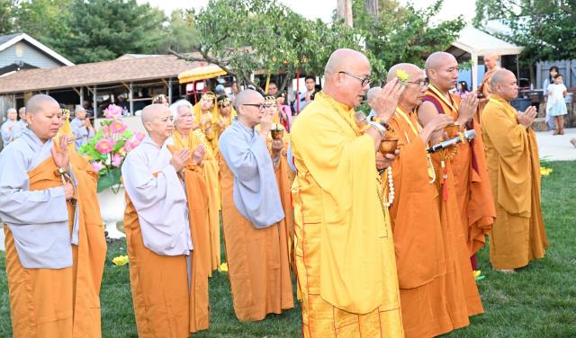 Chùa An Lạc, Indiana, Hoa Kỳ long trọng tổ chức Đại lễ An vị Thánh Tổ Kiều Đàm Di và chư Thánh Ni vào lúc 18h ngày 09/9/2023