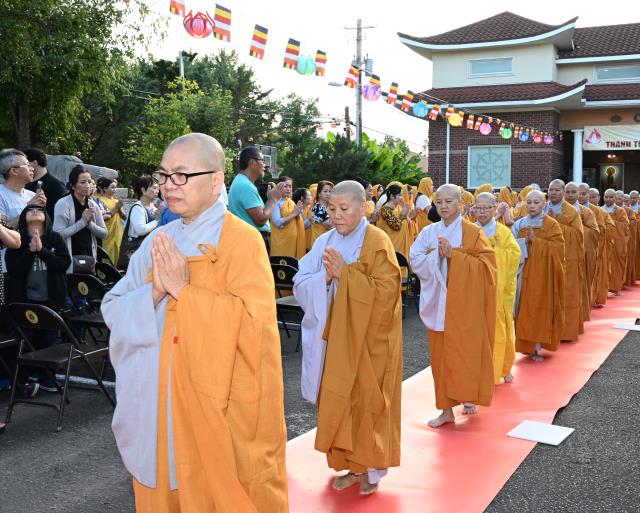 Chùa An Lạc, Indiana, Hoa Kỳ long trọng tổ chức Đại lễ An vị Thánh Tổ Kiều Đàm Di và chư Thánh Ni vào lúc 18h ngày 09/9/2023