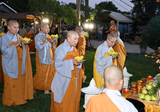 Chùa An Lạc, Indiana, Hoa Kỳ long trọng tổ chức Đại lễ An vị Thánh Tổ Kiều Đàm Di và chư Thánh Ni vào lúc 18h ngày 09/9/2023