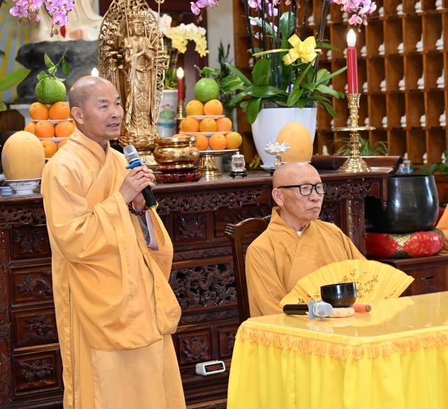 Trang Nghiêm Lễ An Cư Tập Trung Chư Tôn Đức Tăng, Ni Miền Bắc California Tại Chùa Phổ Từ, Hayward, Hoa Kỳ
