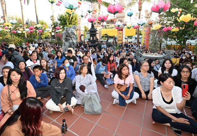 Thượng tọa Thích Pháp Hòa, Canada giảng pháp tại chùa Đức Viên, San Jose, Hoa Kỳ
