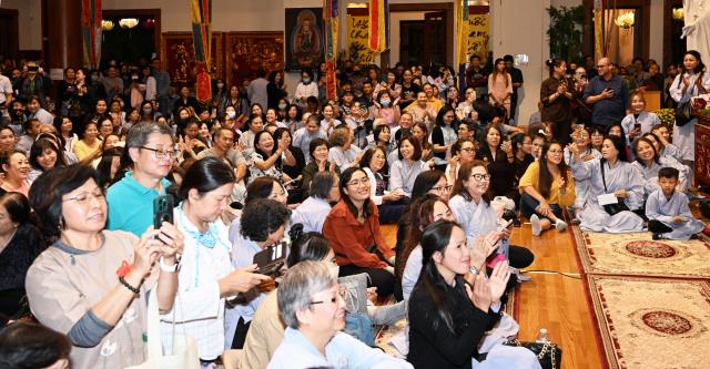 Thượng tọa Thích Pháp Hòa, Canada giảng pháp tại chùa Đức Viên, San Jose, Hoa Kỳ