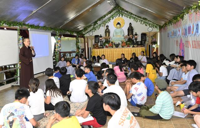 Khóa tu trẻ em mùa hè 2023 tại tu viện Huyền Không, San Jose, Hoa Kỳ