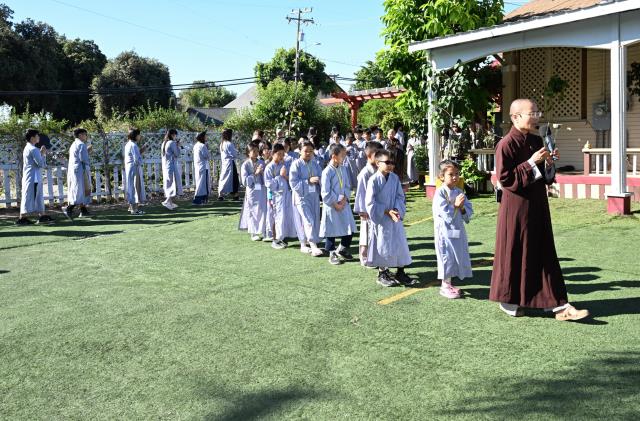 Khóa tu trẻ em mùa hè 2023 tại tu viện Huyền Không, San Jose, Hoa Kỳ