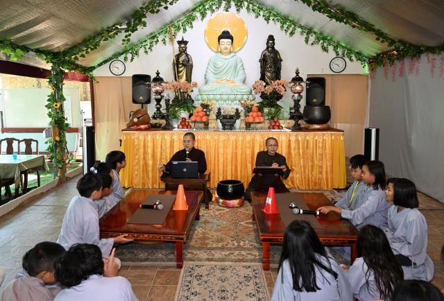 Khóa tu trẻ em mùa hè 2023 tại tu viện Huyền Không, San Jose, Hoa Kỳ