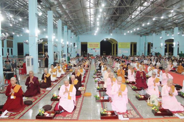 Đồng Nai: Khai mạc khóa Thiền chánh niệm hơi thở lần thứ 6, xuất gia gieo duyên lần thứ 19